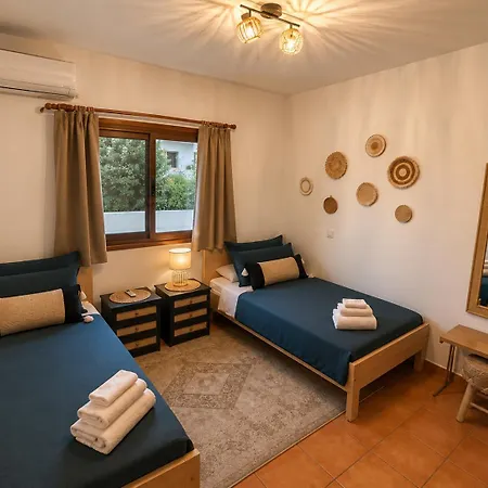 The Anassa - Gated Beachfront Retreat & Pool * Klorakas