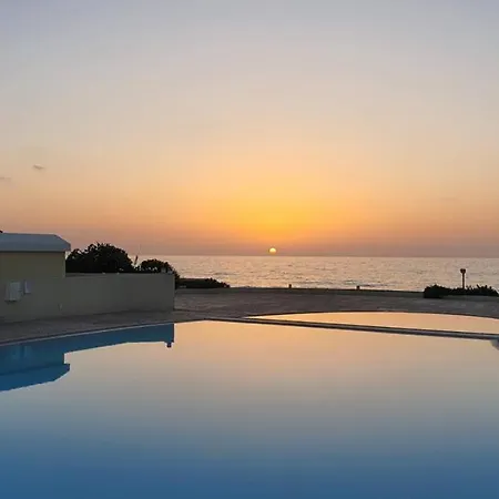 The Anassa - Gated Beachfront Retreat & Pool Klorakas